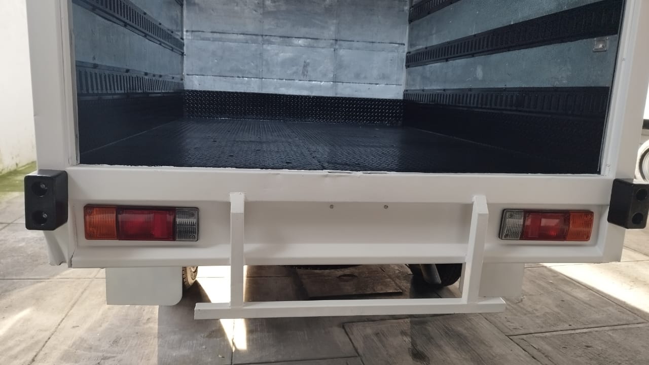 NISSAN FRONTIER NP300 2021