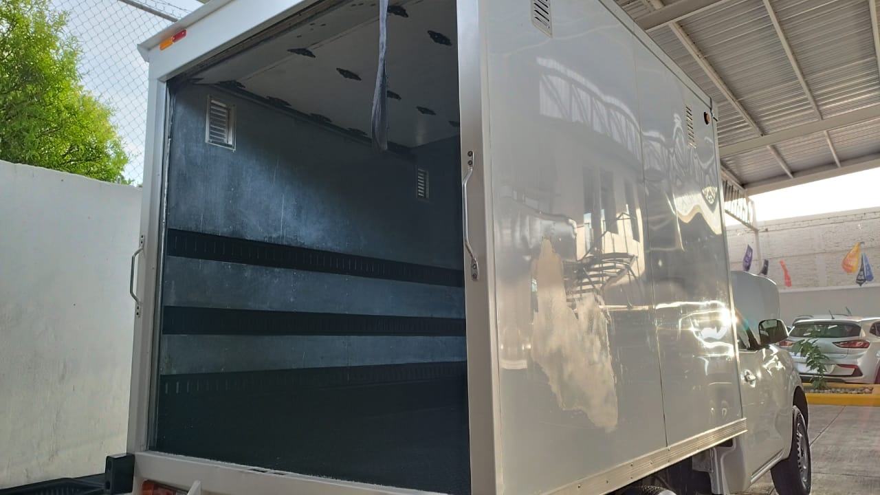 NISSAN FRONTIER NP300 2021