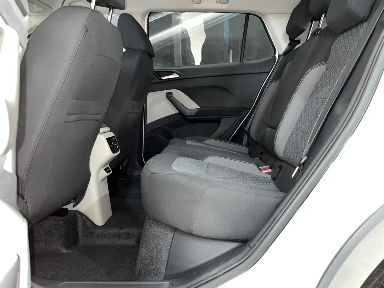 VOLKSWAGEN TAIGUN 2025 COMFORTLINE