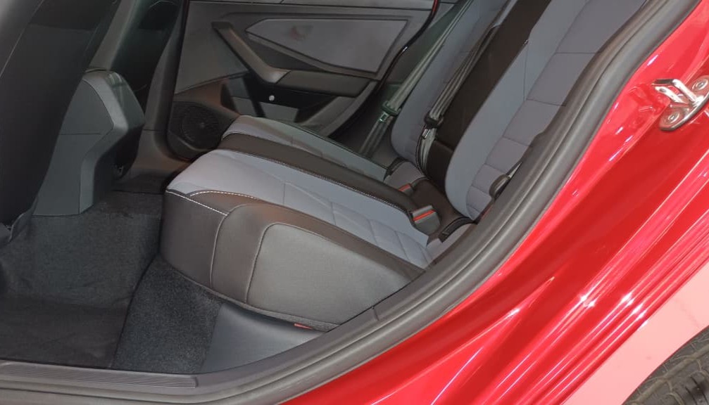 VOLKSWAGEN JETTA 2025 SPORTLINE