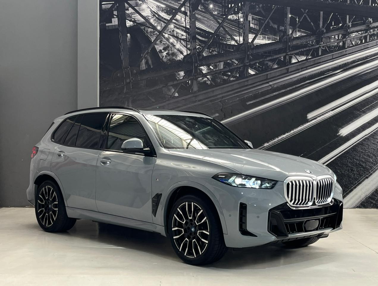 BMW X5 xDrive 2025