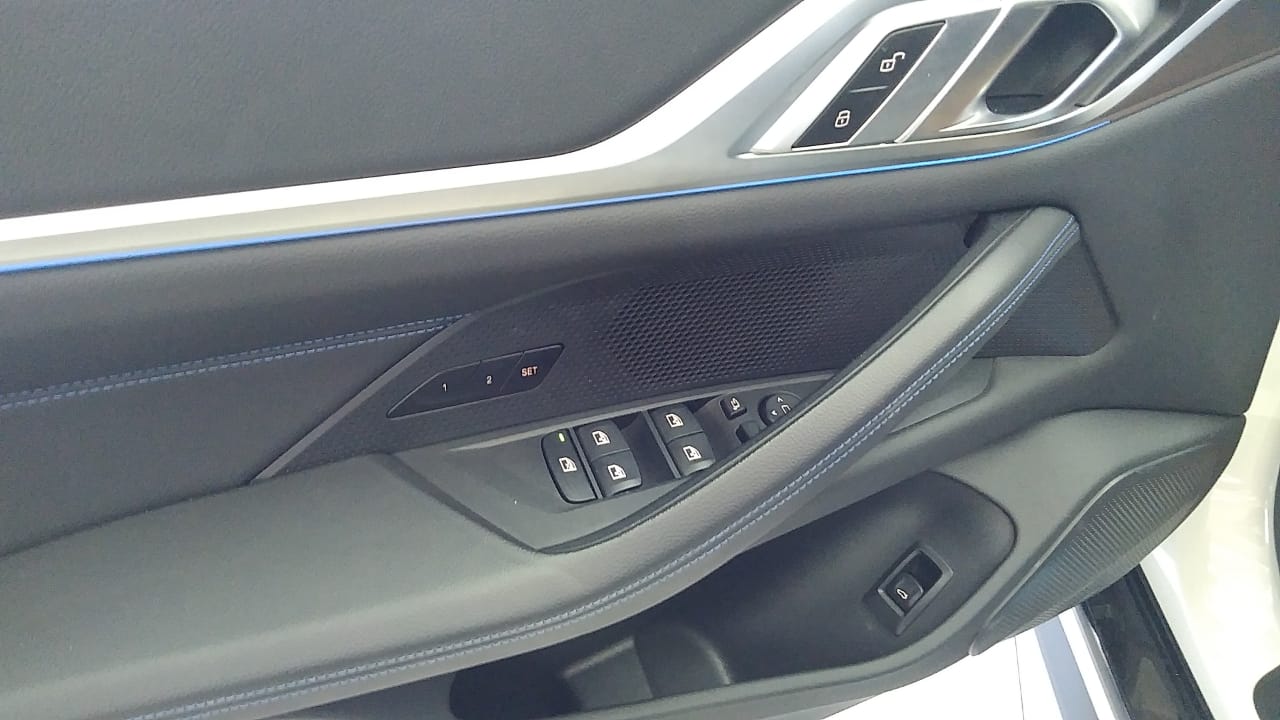 BMW i4 2024 eDRIVE40