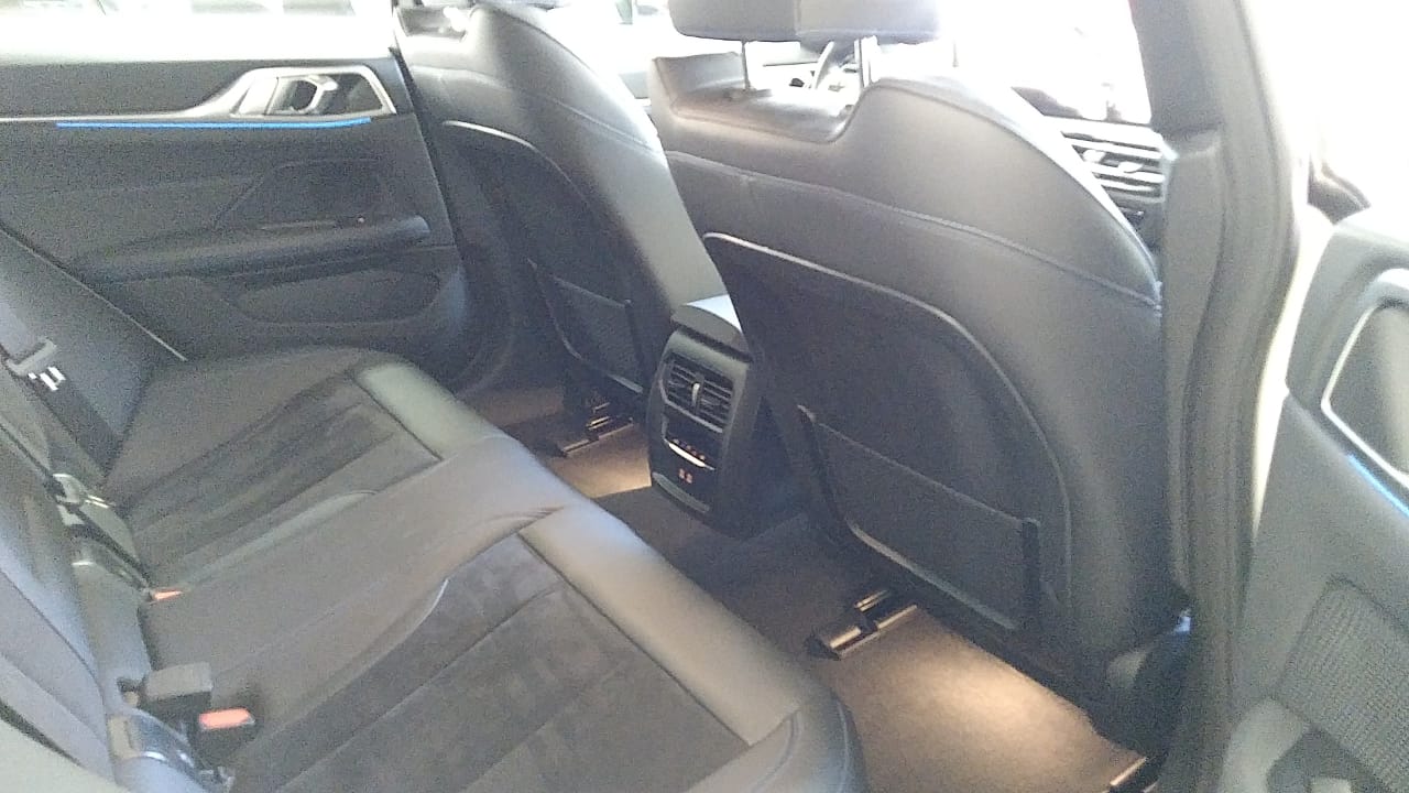 BMW i4 2024 eDRIVE40