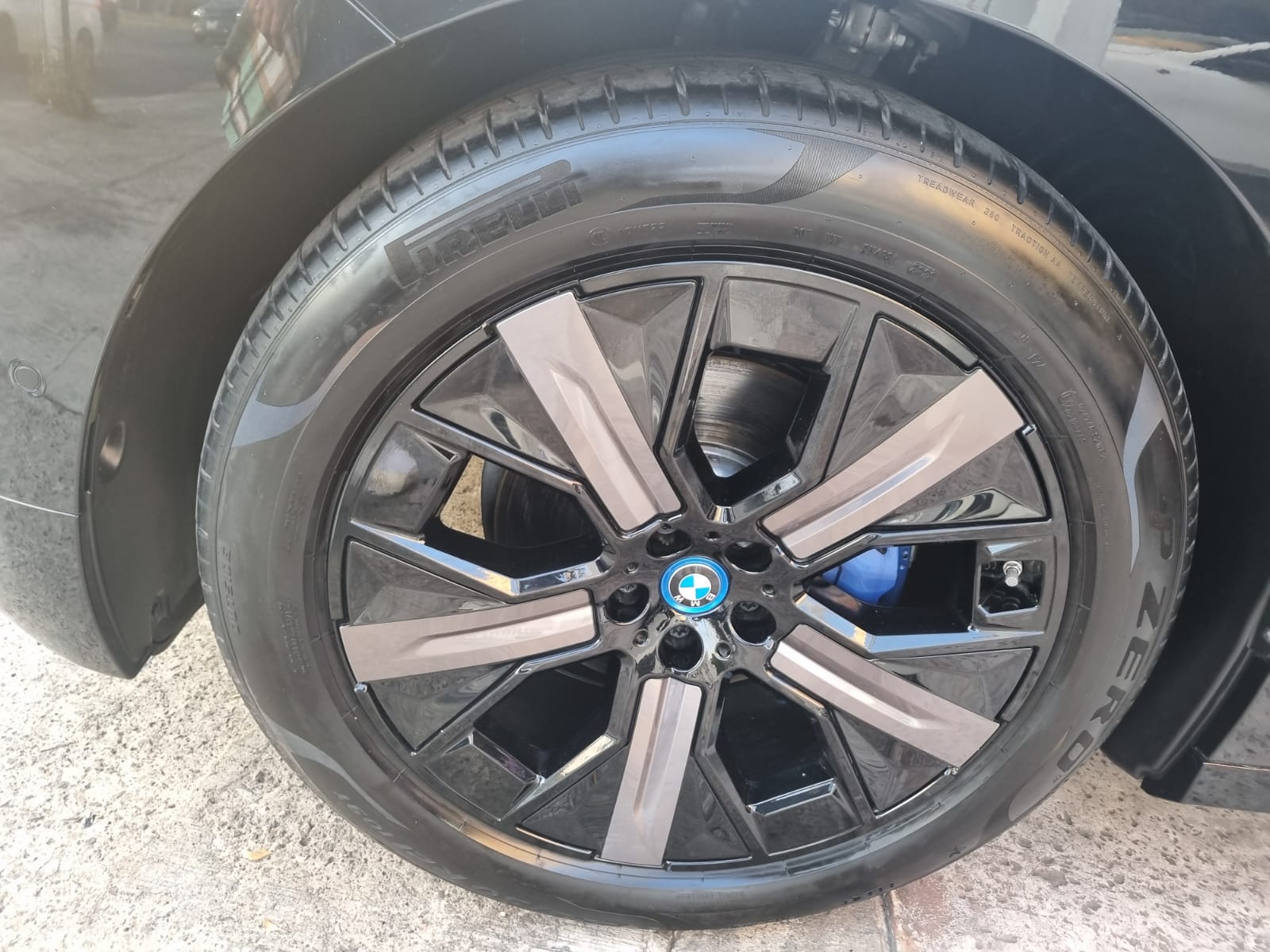 BMW iX 2024 xDrive 50