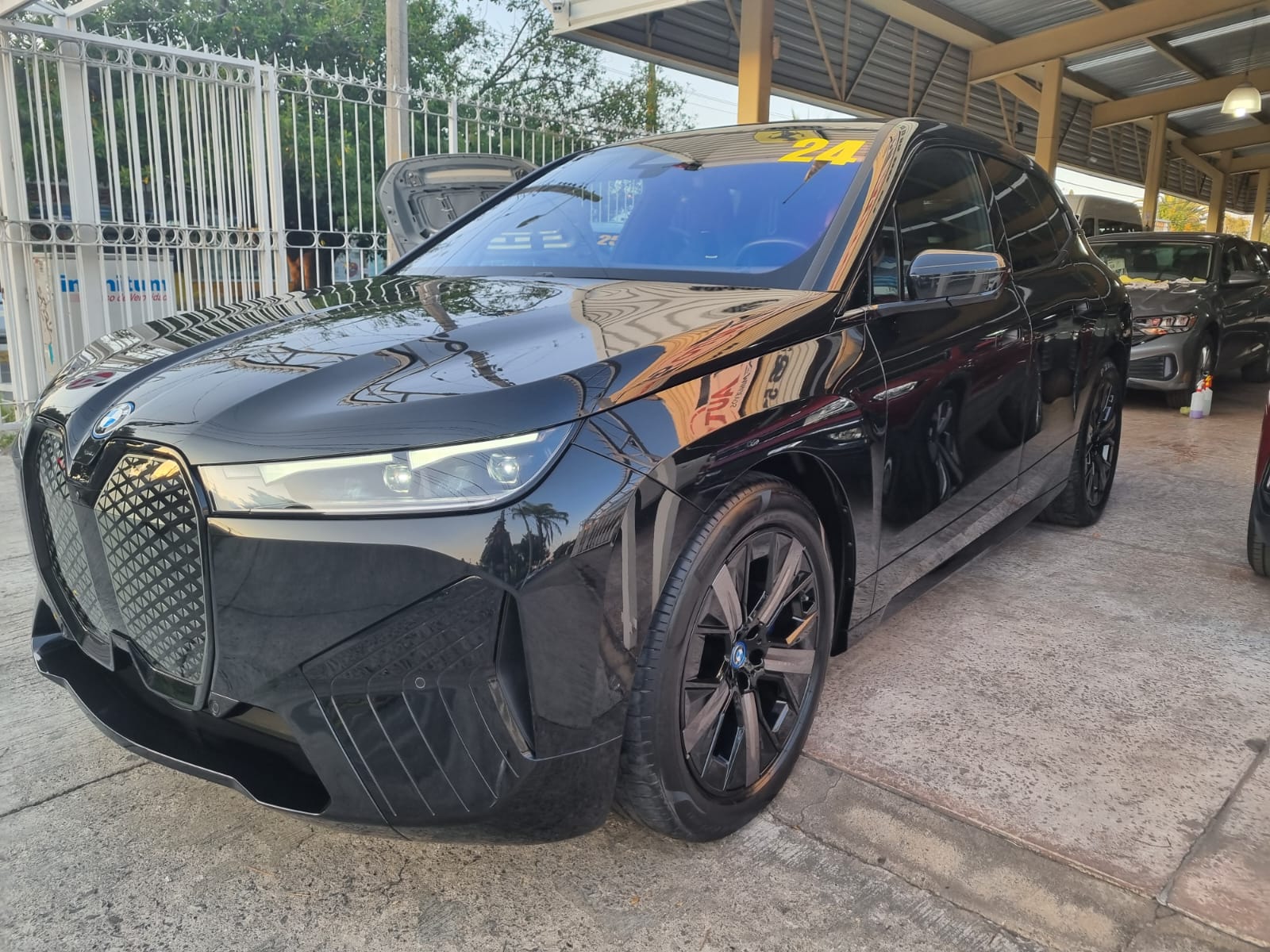 BMW iX 2024 xDrive 50