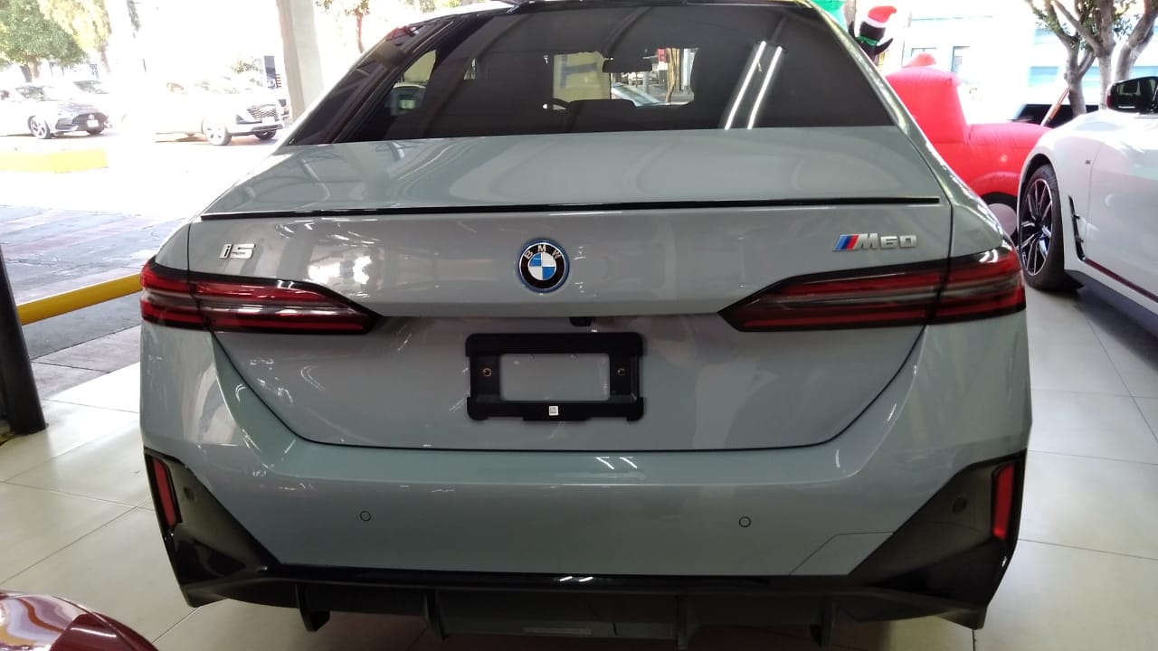 BMW i5 2025 M60 xDrive