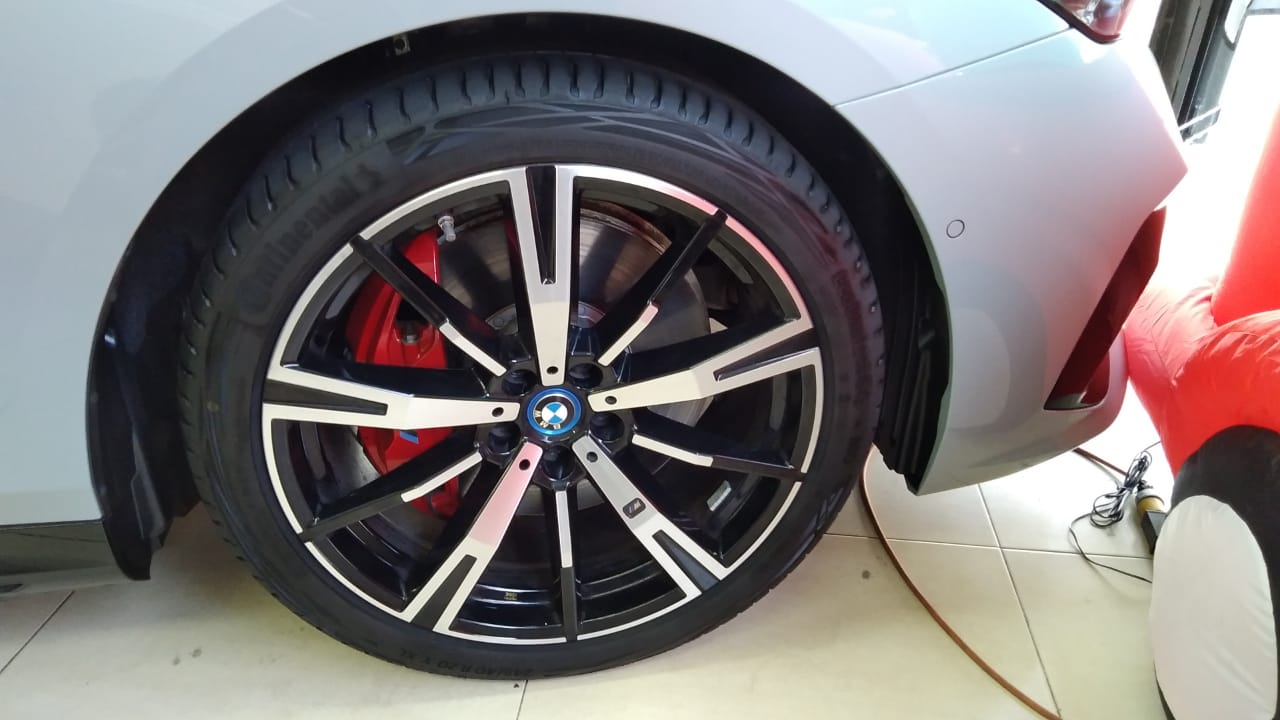 BMW i5 2025 M60 xDrive