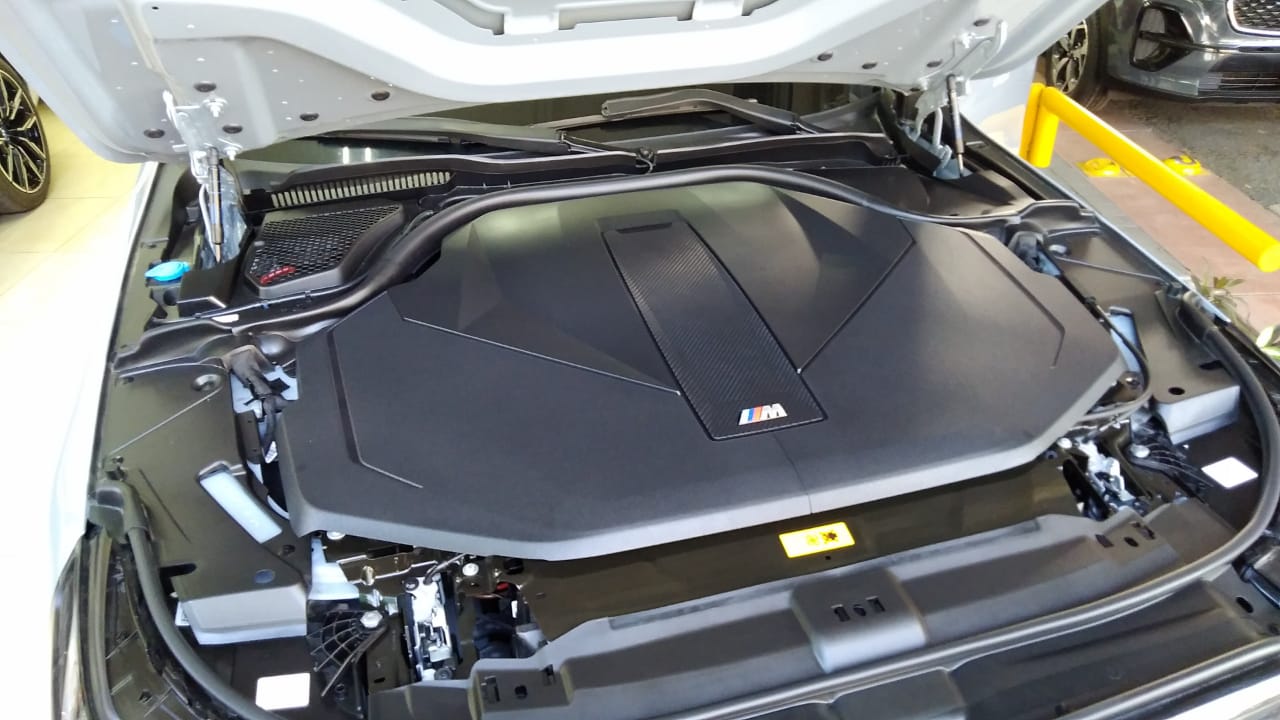 BMW i5 2025 M60 xDrive