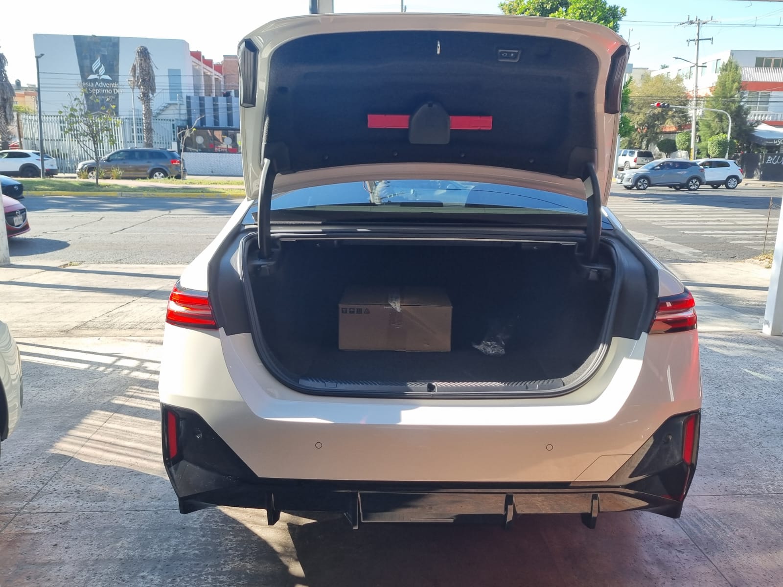 BMW i5 M60 2025 xDRIVE