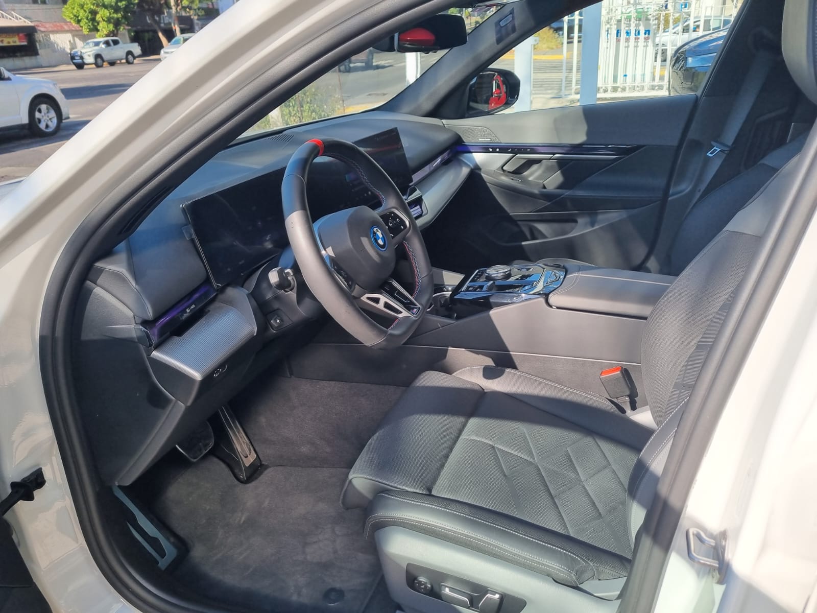 BMW i5 M60 2025 xDRIVE