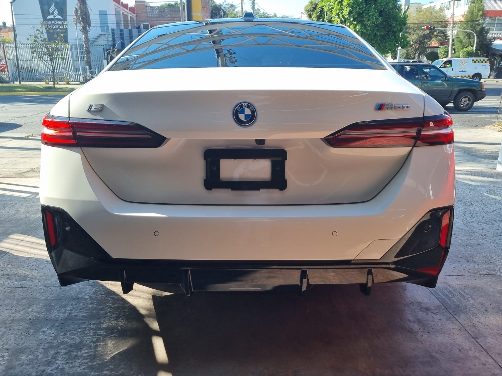 BMW i5 M60 2025 xDRIVE