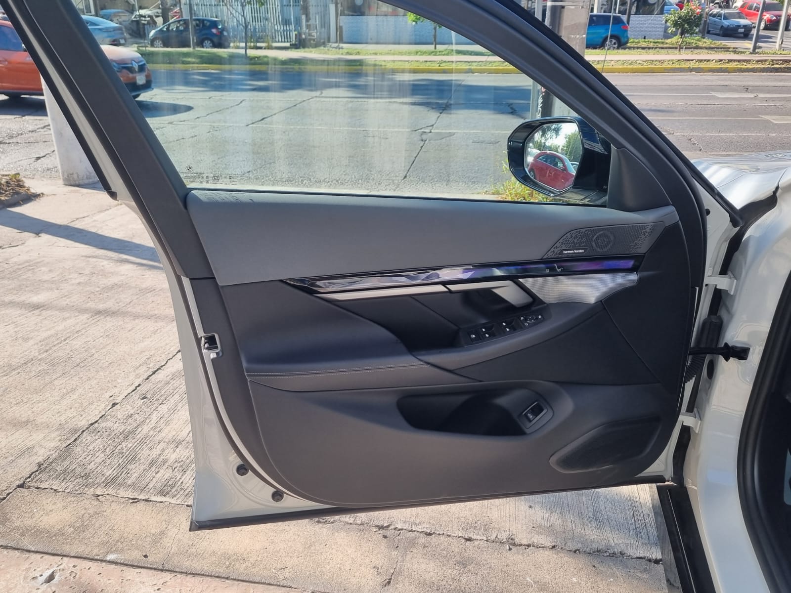 BMW i5 M60 2025 xDRIVE