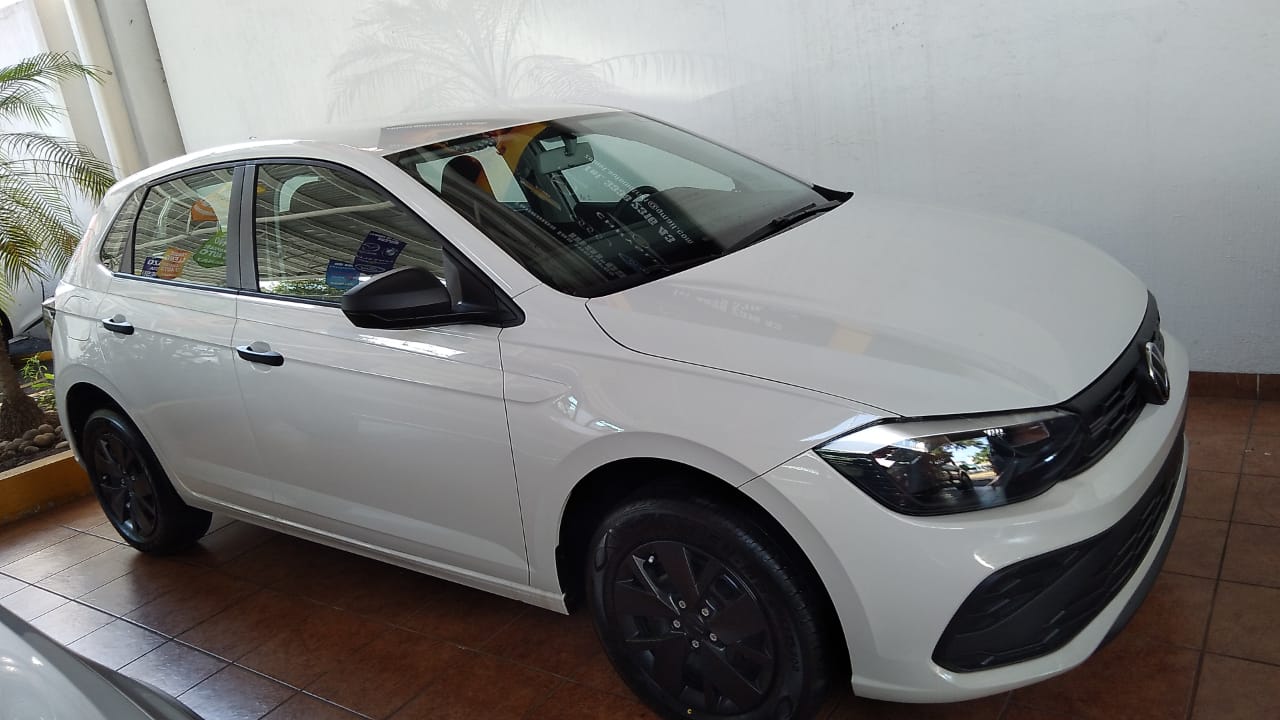 VOLKSWAGEN POLO TRACK 2026