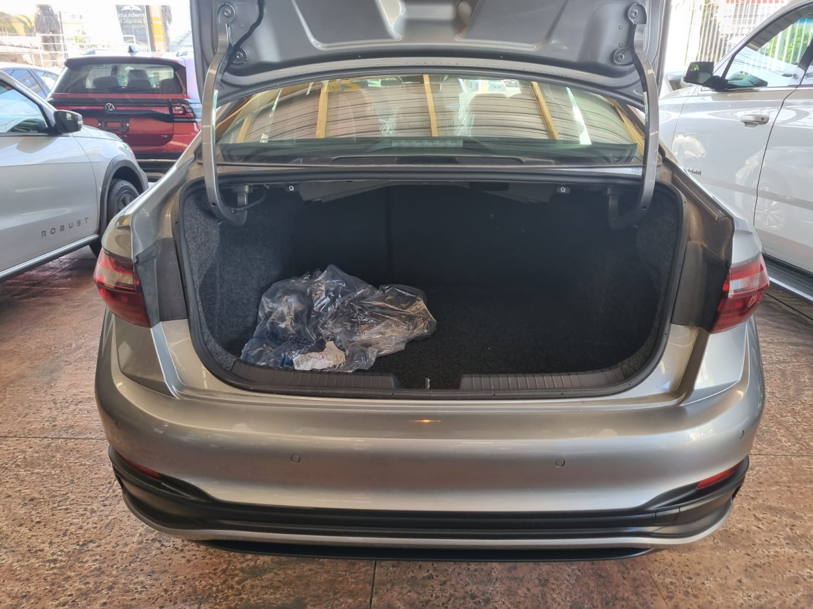 VOLKSWAGEN JETTA 2024 CONFORTLINE