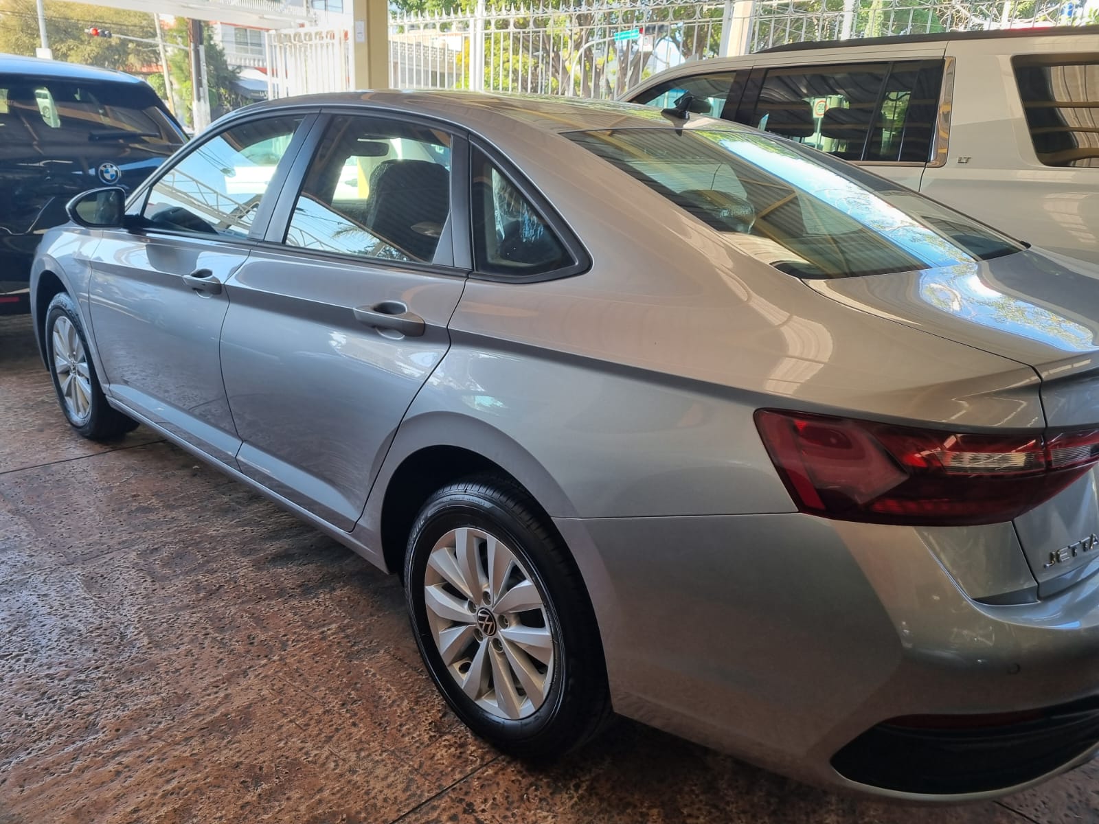 VOLKSWAGEN JETTA 2024 CONFORTLINE