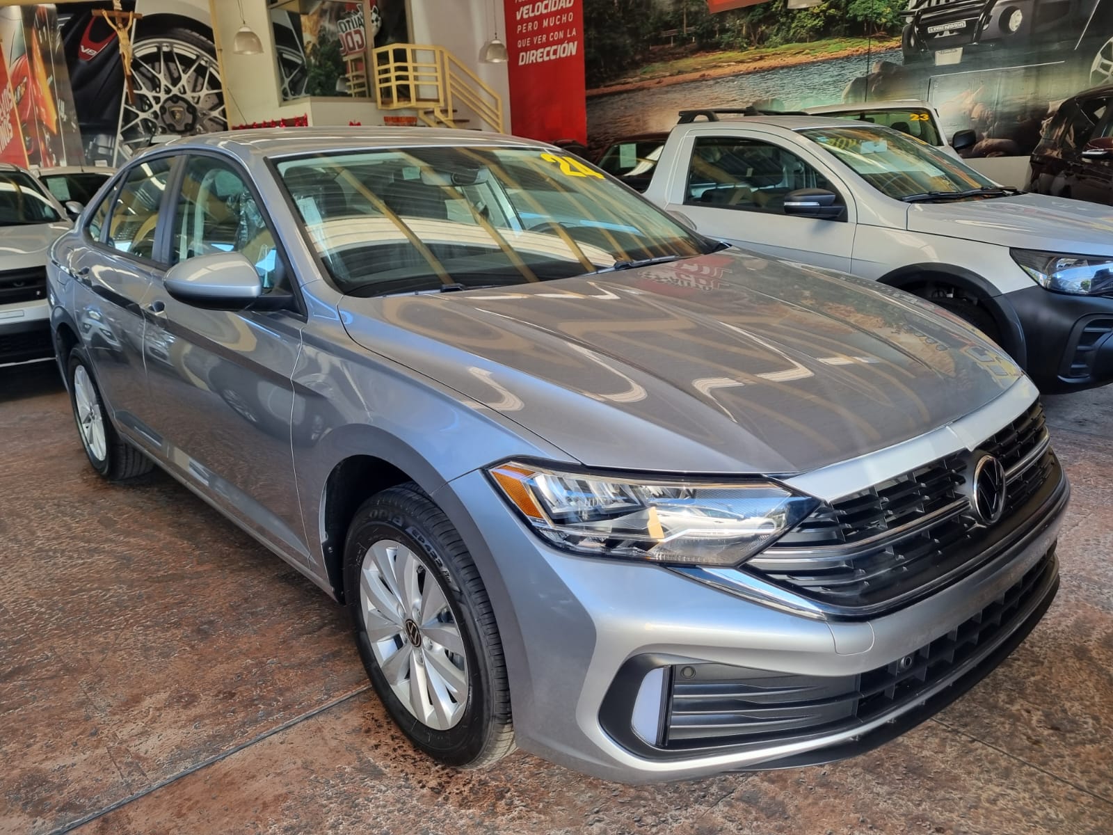 VOLKSWAGEN JETTA 2024 CONFORTLINE