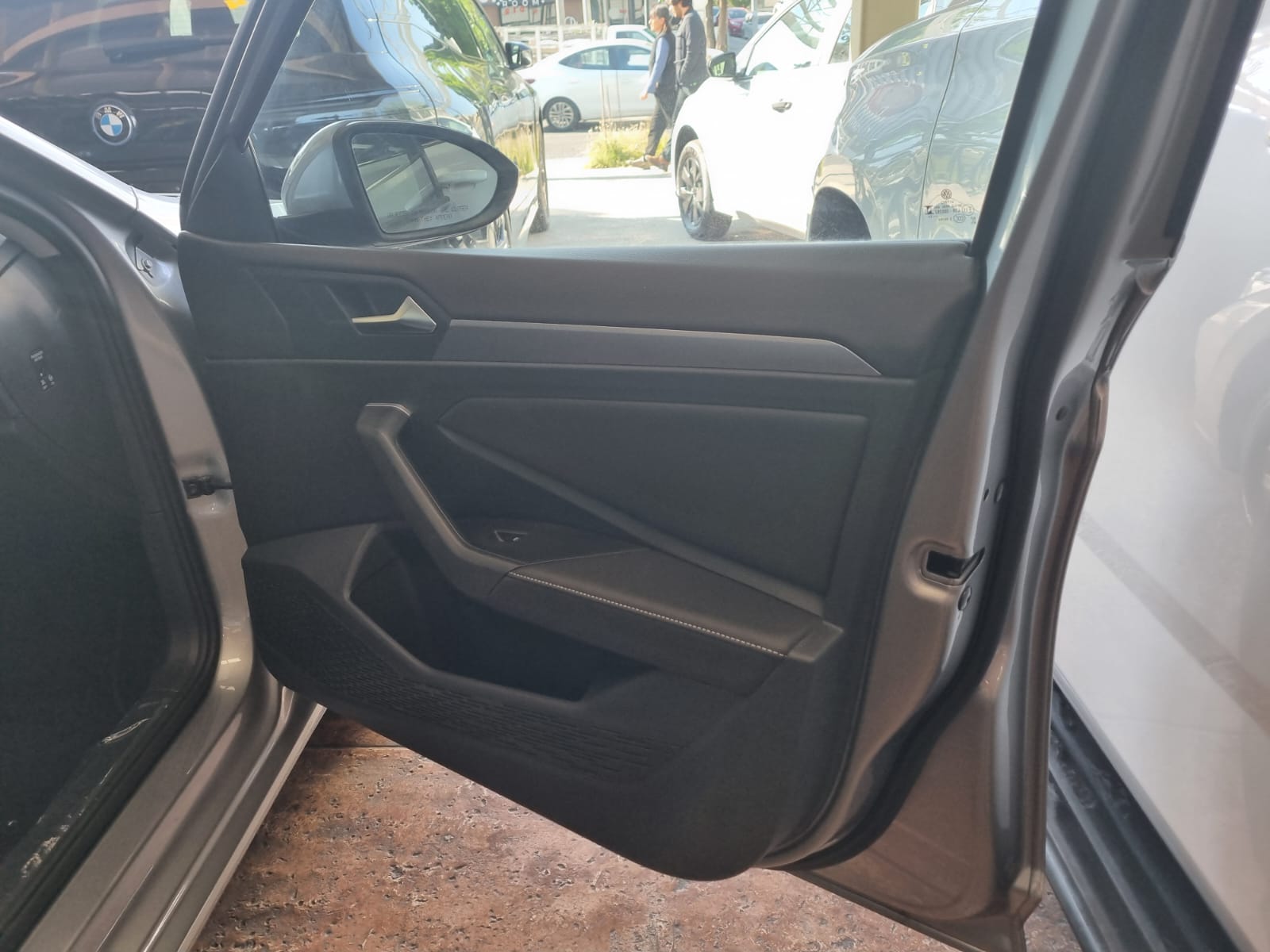 VOLKSWAGEN JETTA 2024 CONFORTLINE