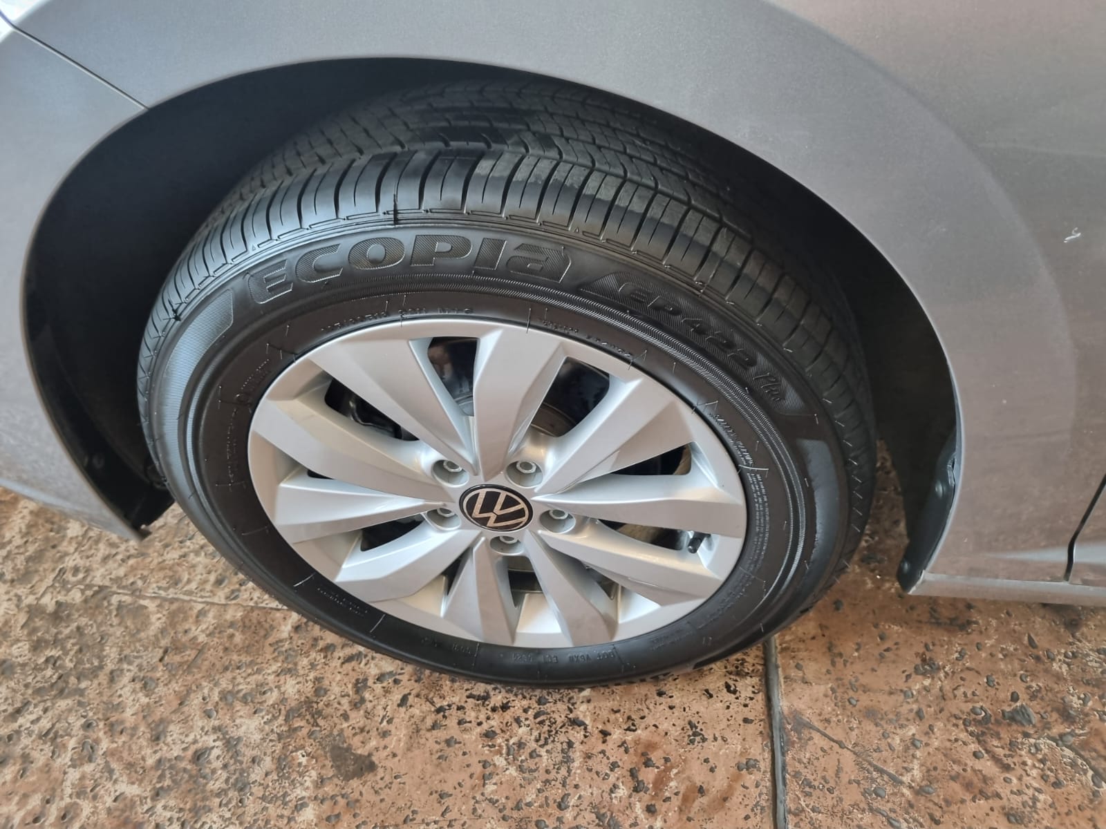 VOLKSWAGEN JETTA 2024 CONFORTLINE