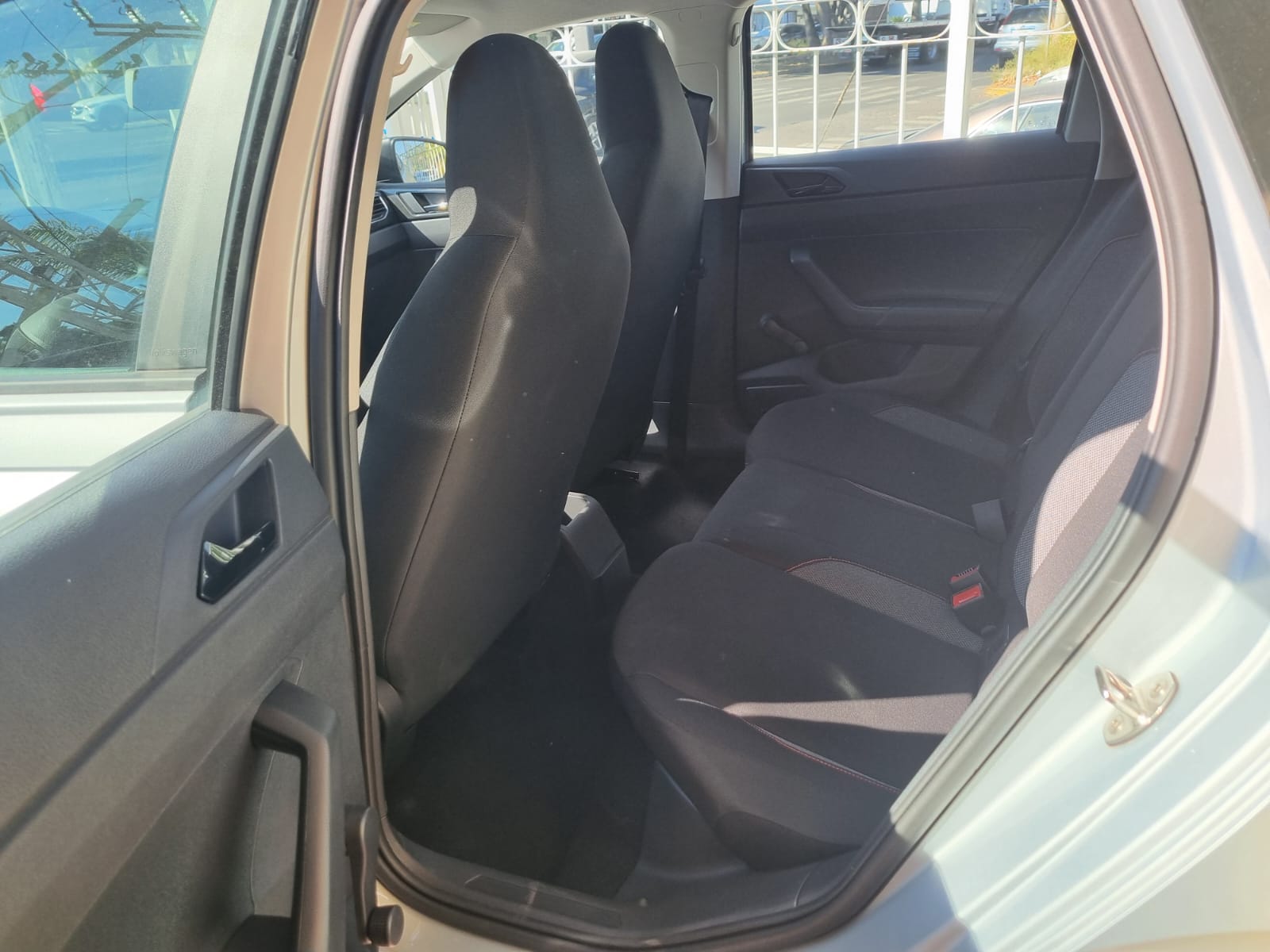 VOLKSWAGEN POLO TRACK 2025