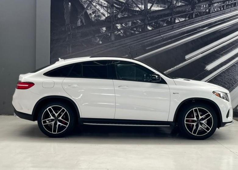 MERCEDES BENZ GLE 43 AMG 2019