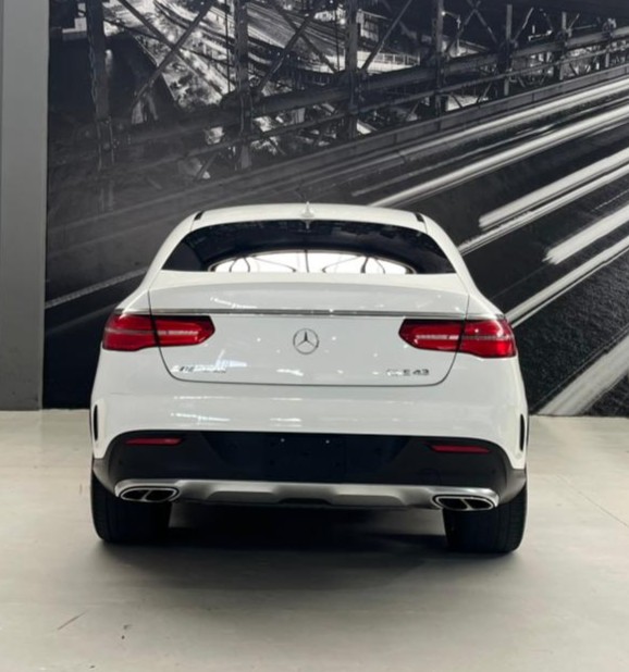 MERCEDES BENZ GLE 43 AMG 2019