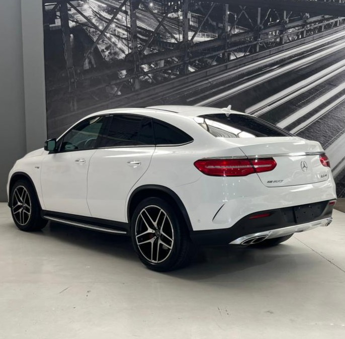 MERCEDES BENZ GLE 43 AMG 2019