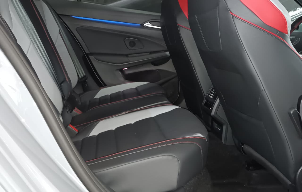 VOLKSWAGEN GOL 2026 GTI