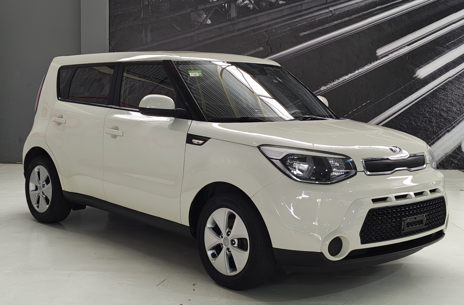 KIA SOUL LX 2019