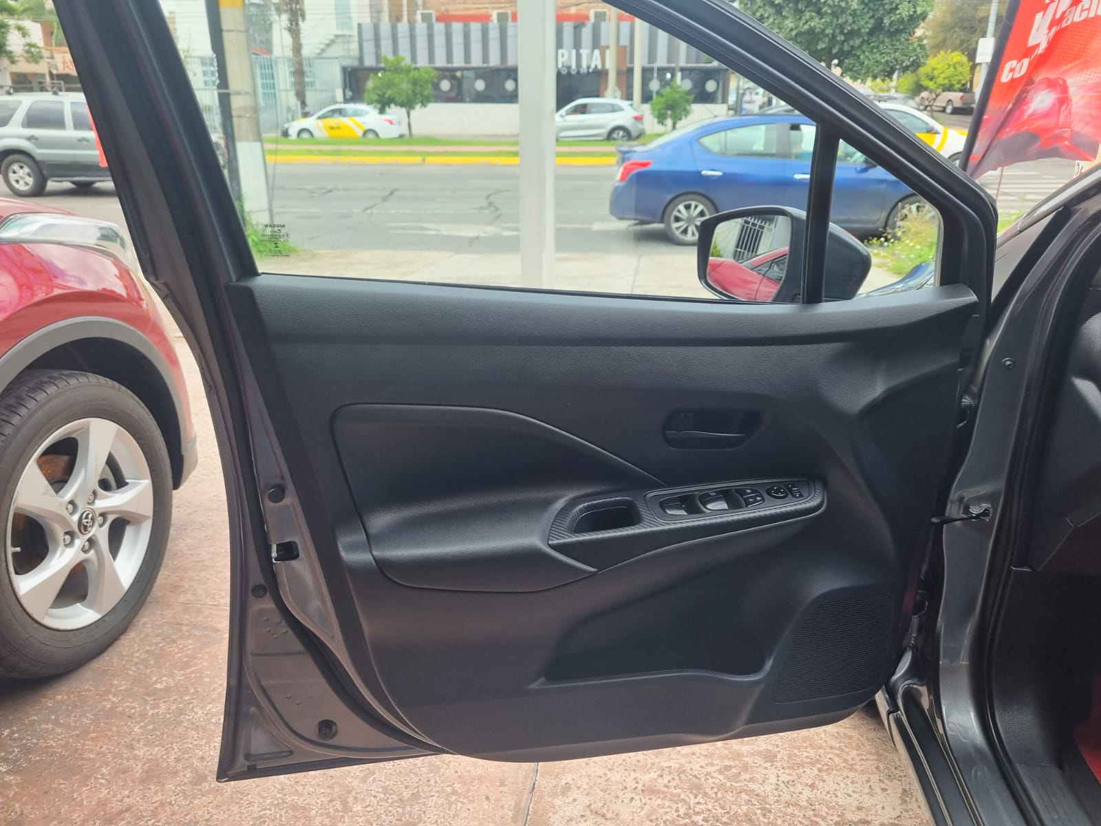 NISSAN VERSA 204 SENSE