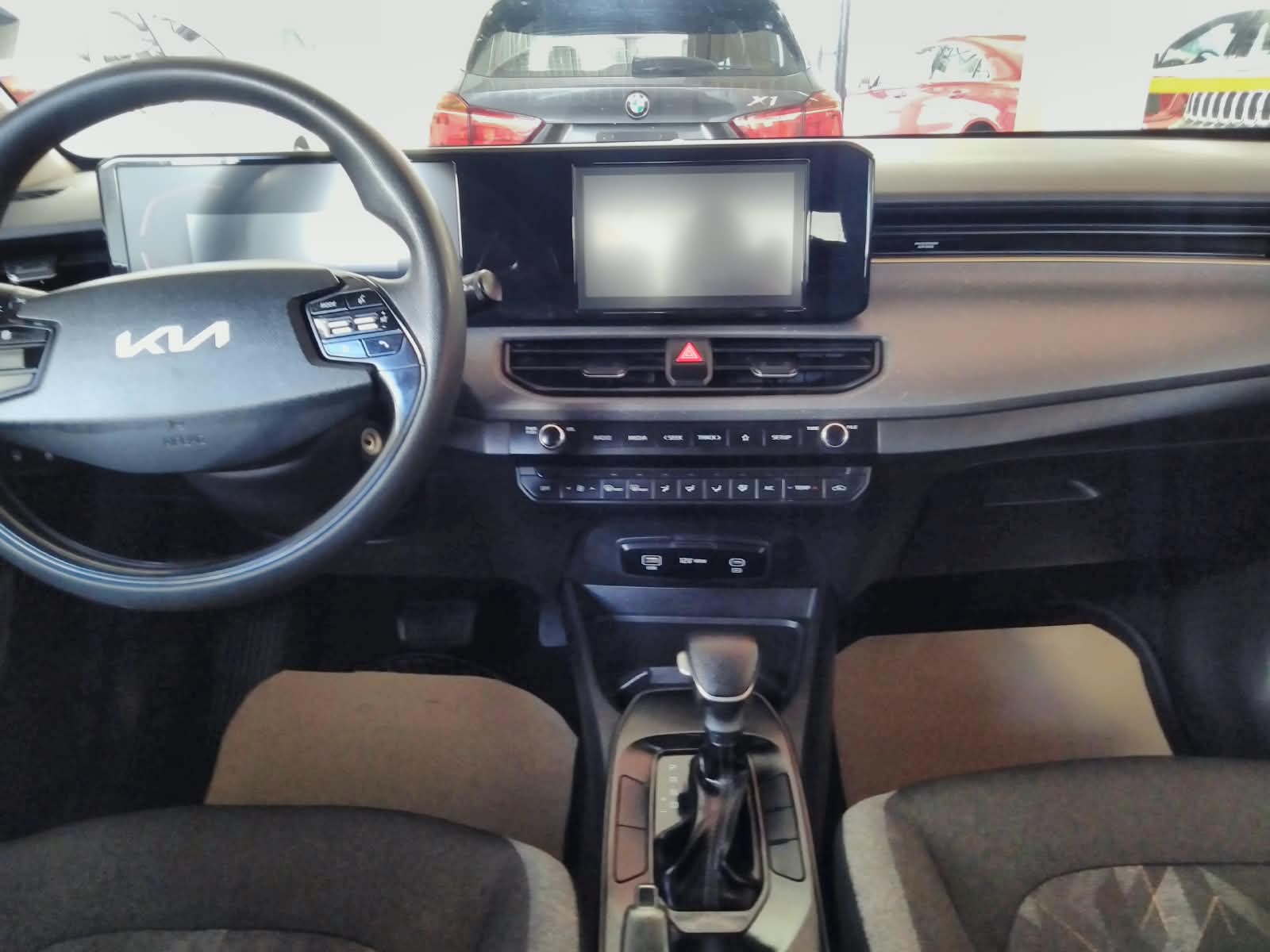KIA K3 L 2024