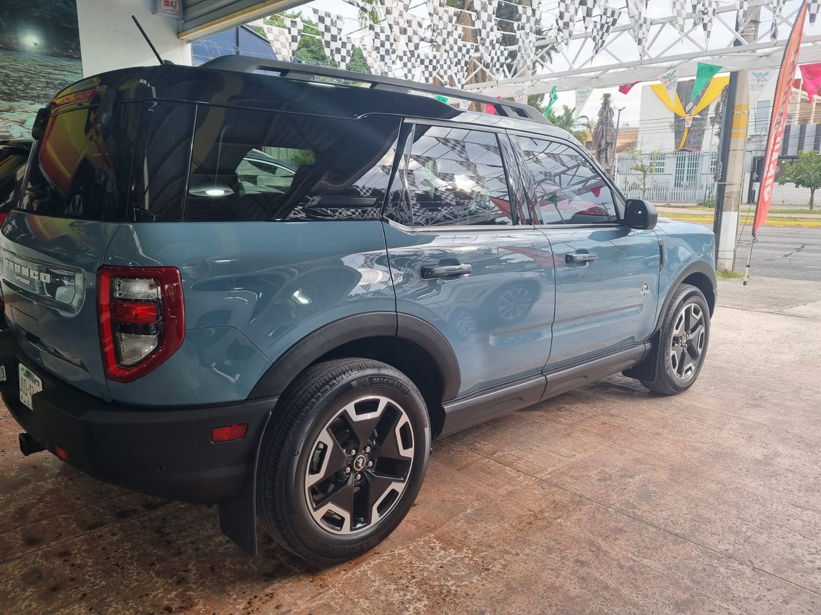 FORD BRONCO 2023 SPORT OUTER BANKS