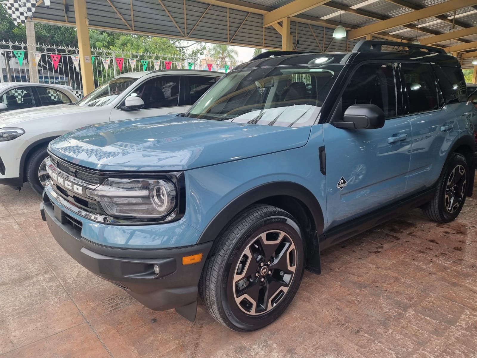 FORD BRONCO 2023 SPORT OUTER BANKS