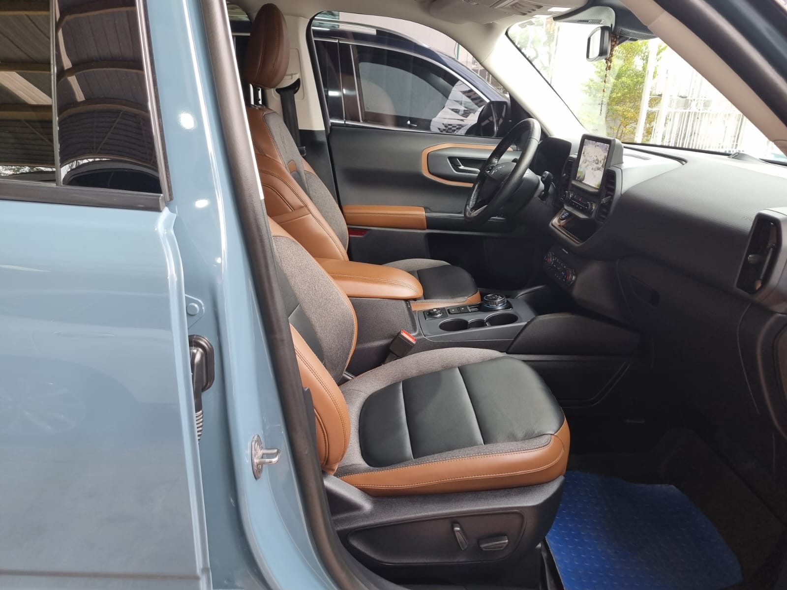 FORD BRONCO 2023 SPORT OUTER BANKS