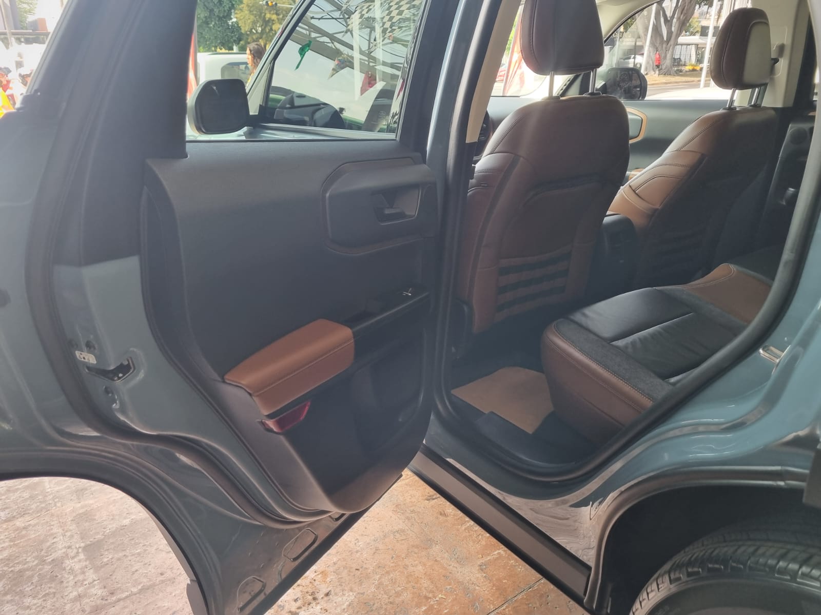 FORD BRONCO 2023 SPORT OUTER BANKS